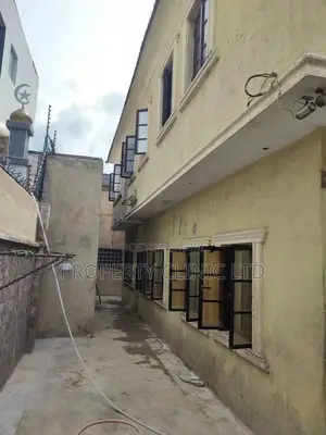 Photo - 4bdrm Duplex in Alagomeji for Rent