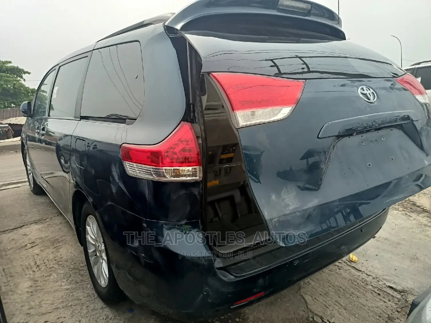 Toyota Sienna XLE 7 Passenger 2012 Blue
