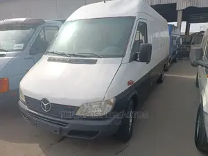 Mercedes-Benz Sprinter 2004 White