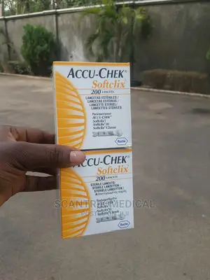 Accu-Chek Softclix Lancet, Pack of 200 (Multicolor)