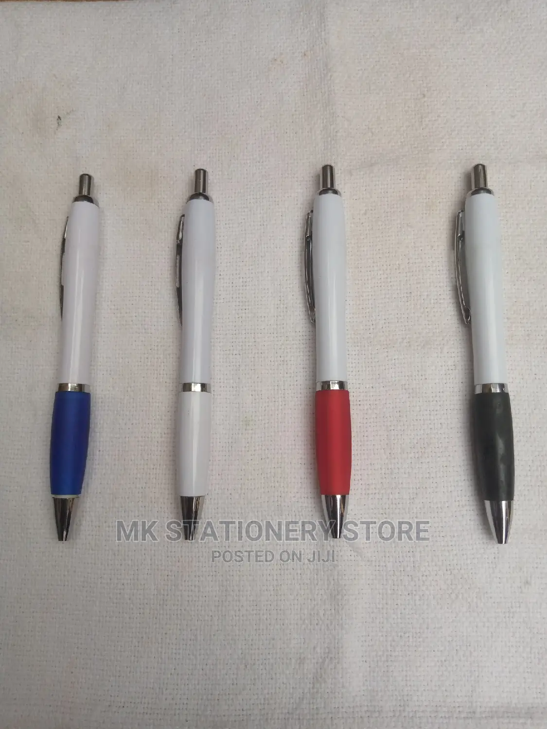 Exclusive Plastic Pen 50pcs