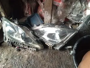 Headlamp Lexus Is250 Charger Type 2008 Model