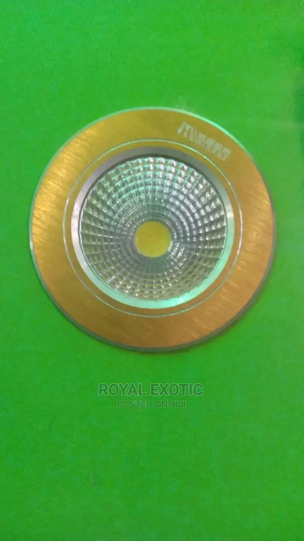 Vip Pop Light