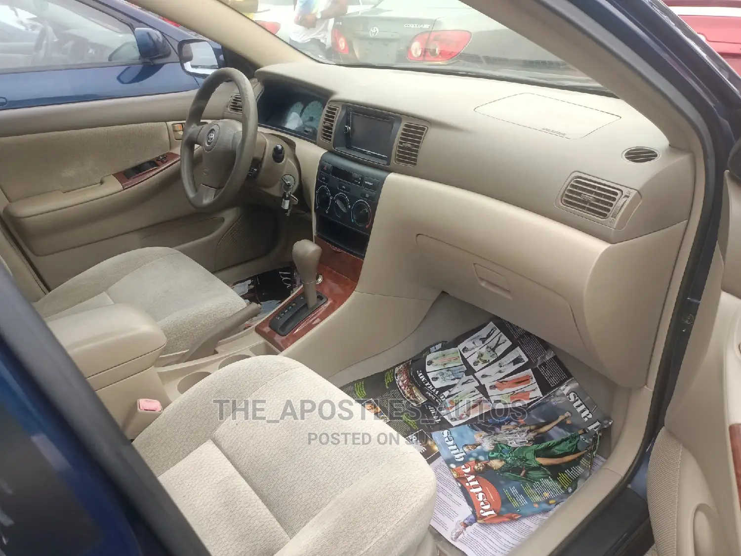 Toyota Corolla LE 2004 Blue