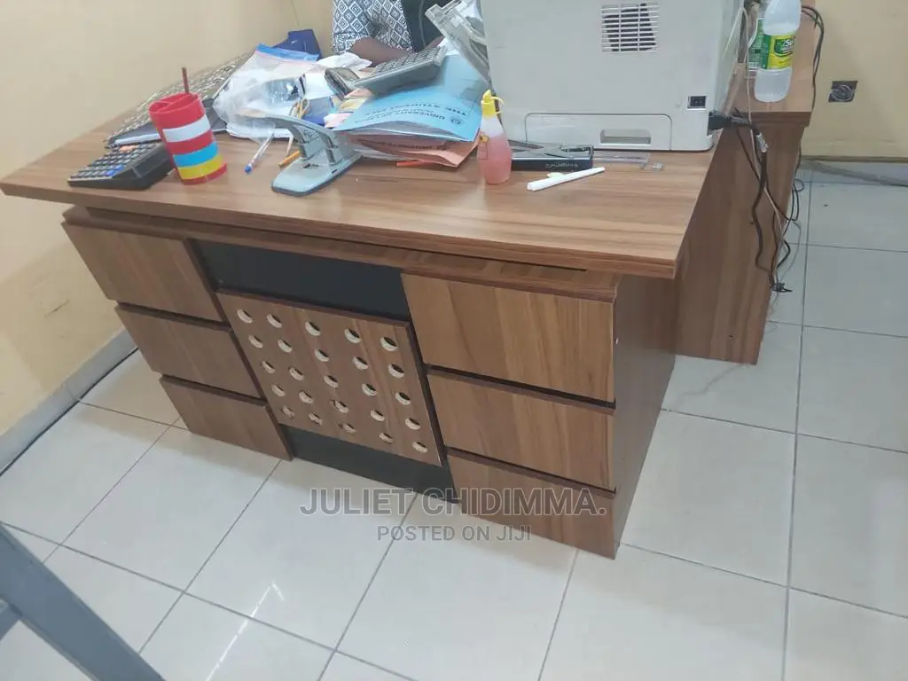 Office Desk