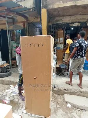 Blood Bank Refrigerator (200 Bags)