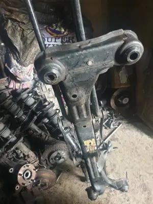 Back Beam Hyundai Tucson 2005