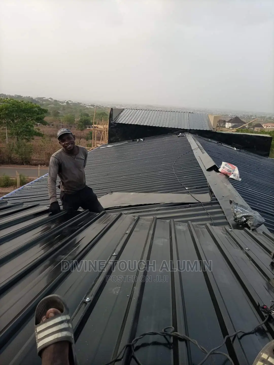 Aluminum Roofing Sheets With Coping Finishing Work