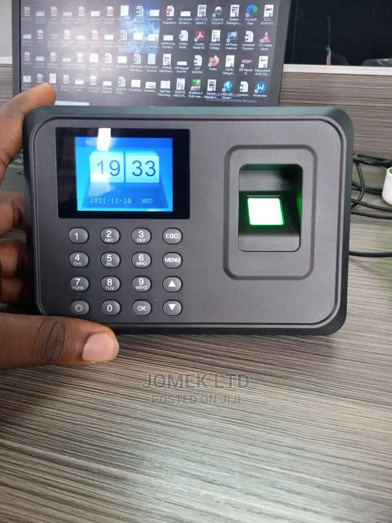 Biometric Fingerprint Time Attendance Machine.