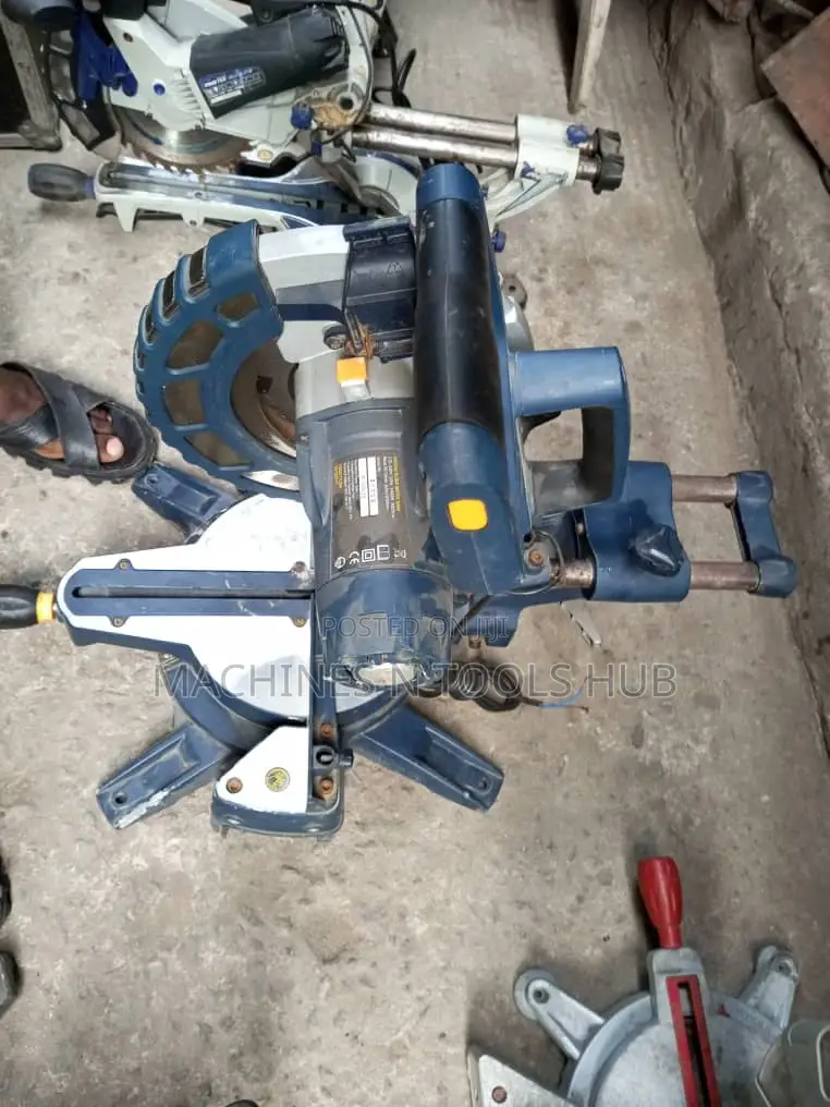 MAC Mitre Saw Machine