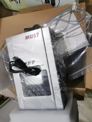 80ah MPPT Must Charger Controller