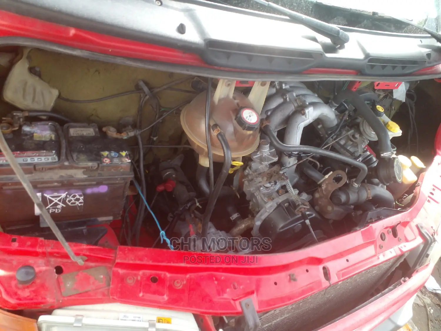 Ford Transit 2004 Red