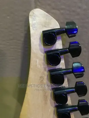 Yamaha RGX 121S Electric Guitar
