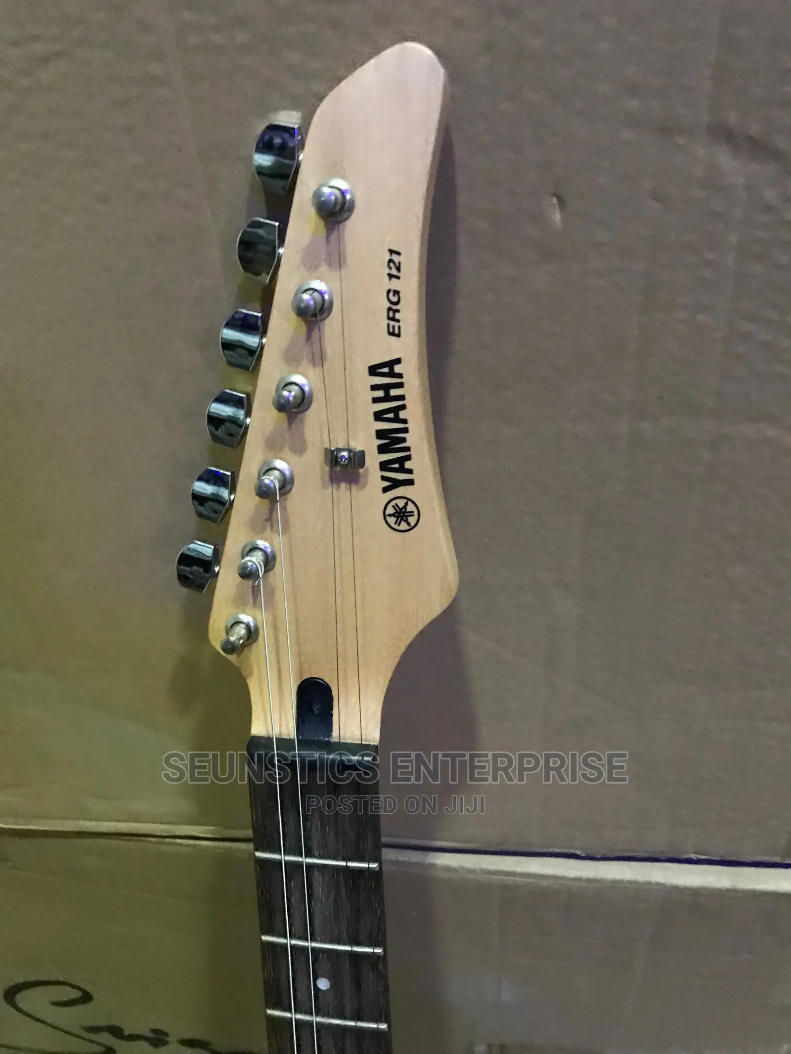 Professional Yamaha Lead Guitar