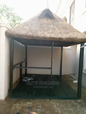Lovely Bush Bar Hut