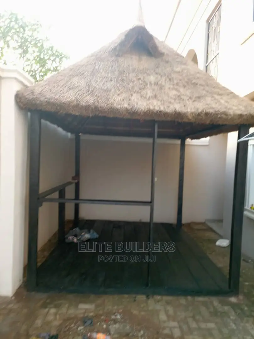 Lovely Bush Bar Hut