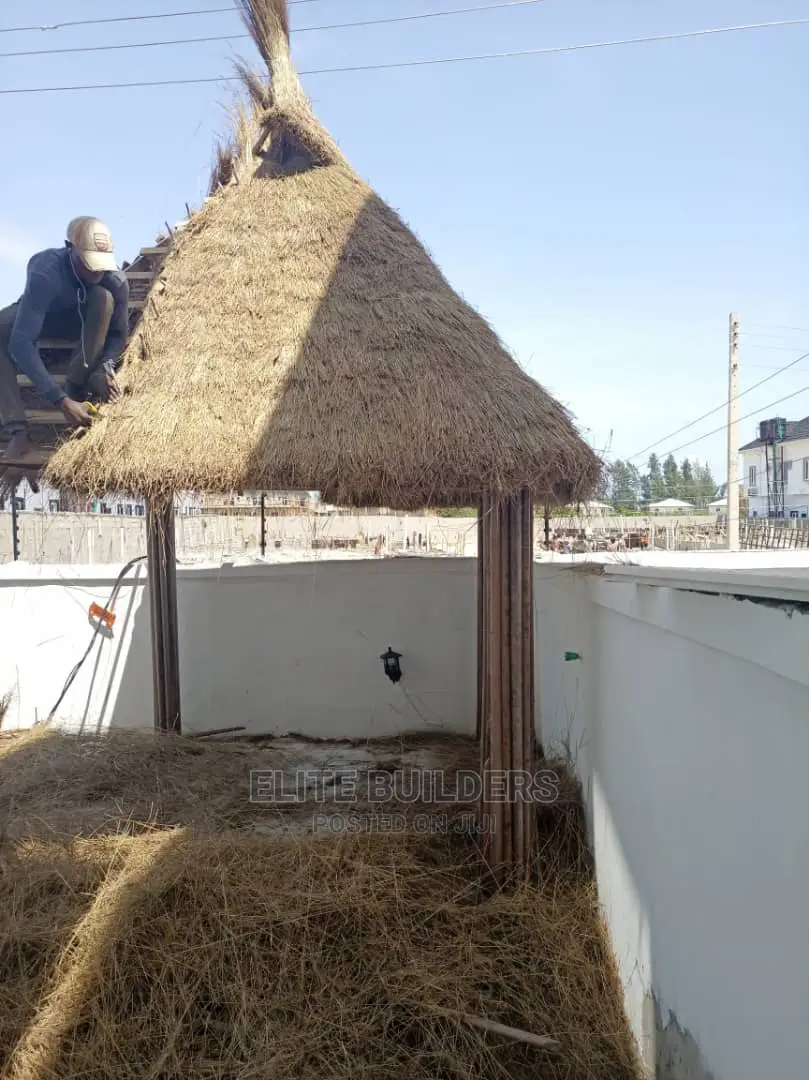 Premium Gazebo Hut