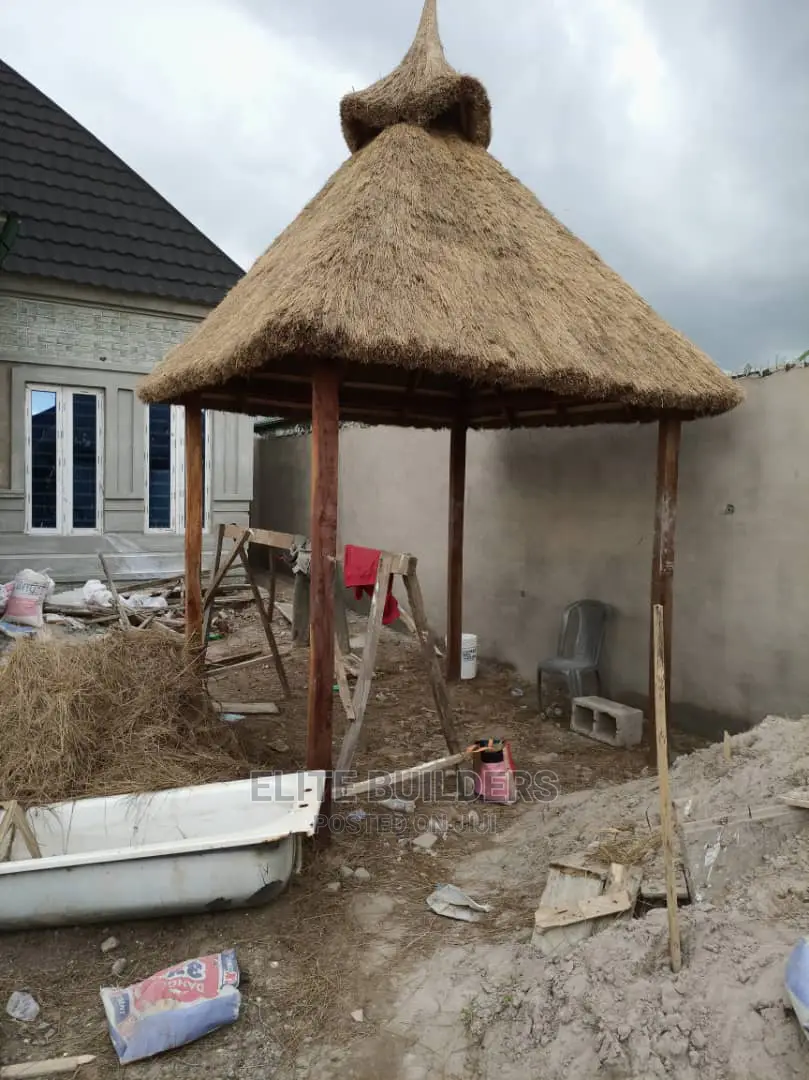 Premium Gazebo Hut