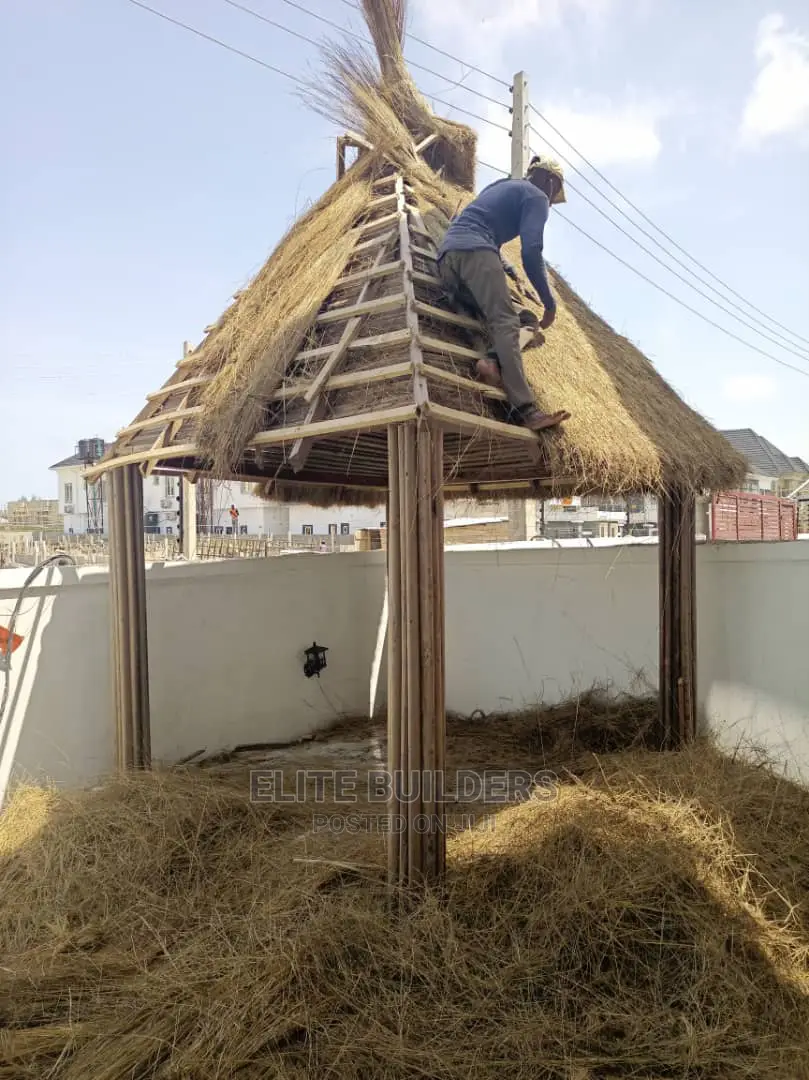 Premium Gazebo Hut