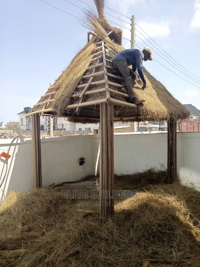 Premium Gazebo Hut