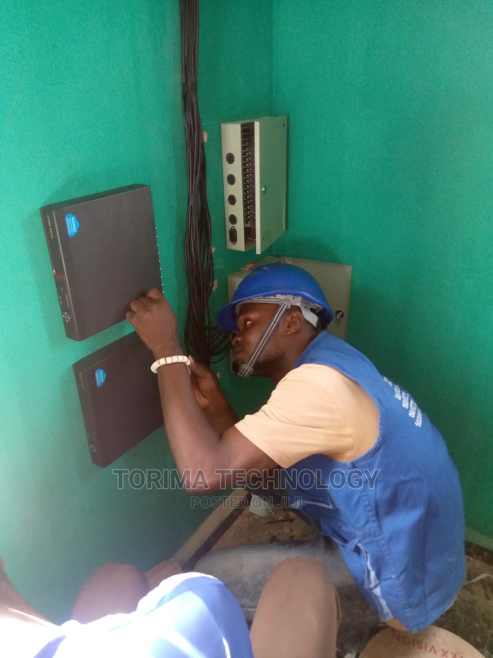 16 Channels Dvr Installation