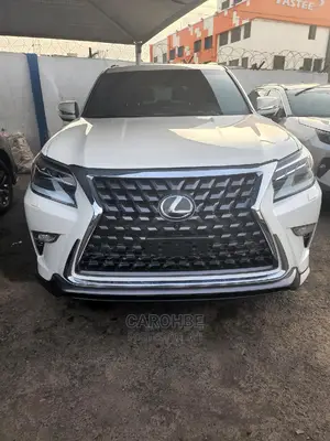 Lexus GX 2019 White
