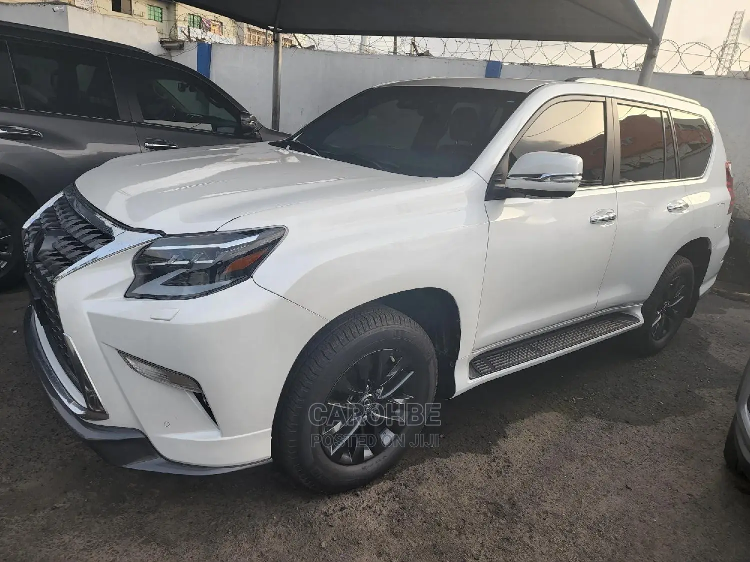 Lexus GX 2019 White