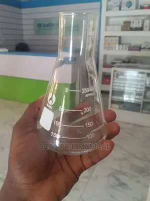 Laboratory 150ml Glassware Strong Measuring Tube