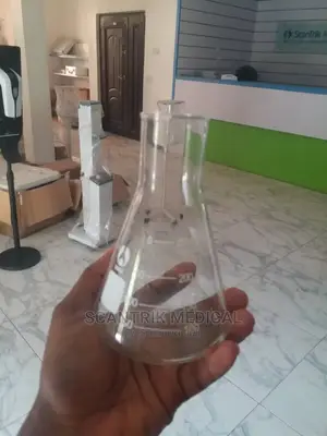 Factory Supply Volumetric Flasks 150ml