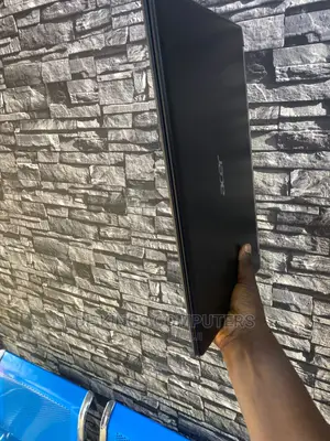 Laptop Acer 8GB Intel Core I7 SSHD (Hybrid) 1T