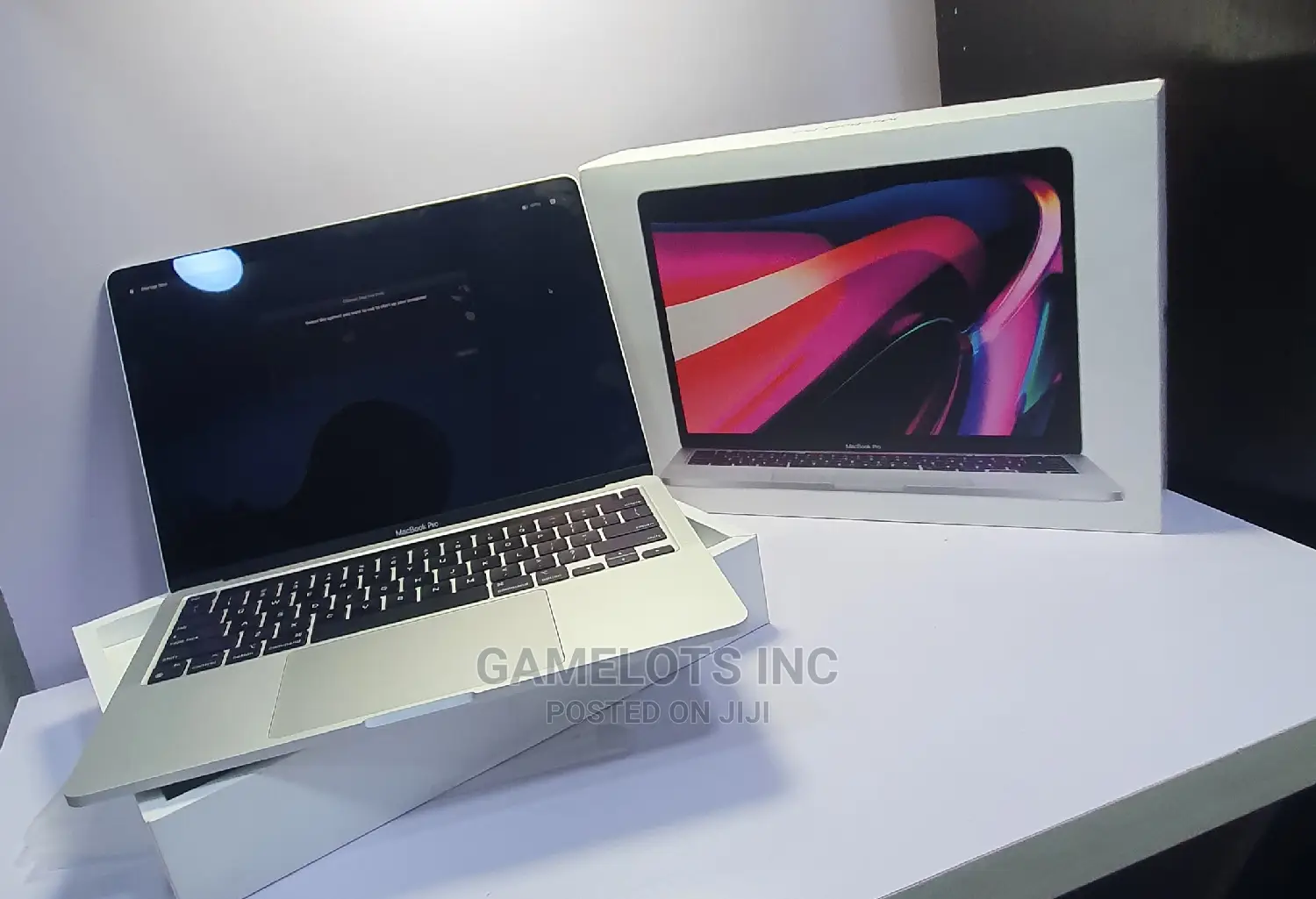 Laptop Apple MacBook Pro M1 8GB Apple M1 SSD 256GB