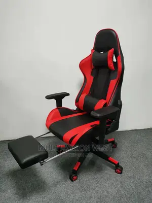 Game Chair With Footrest