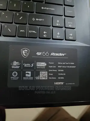 New Laptop MSI GE66 Raider 32GB Intel Core I7 1T