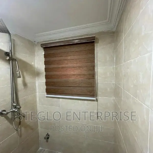 Pro Venetian Blinds for Bathroom 