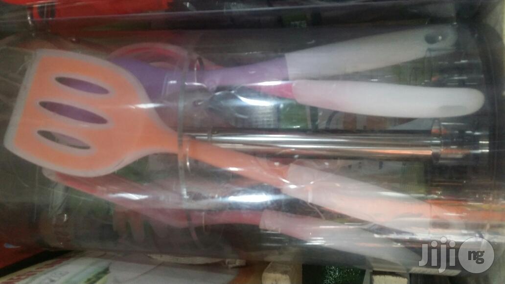 High Quality Non Stick Spoon.