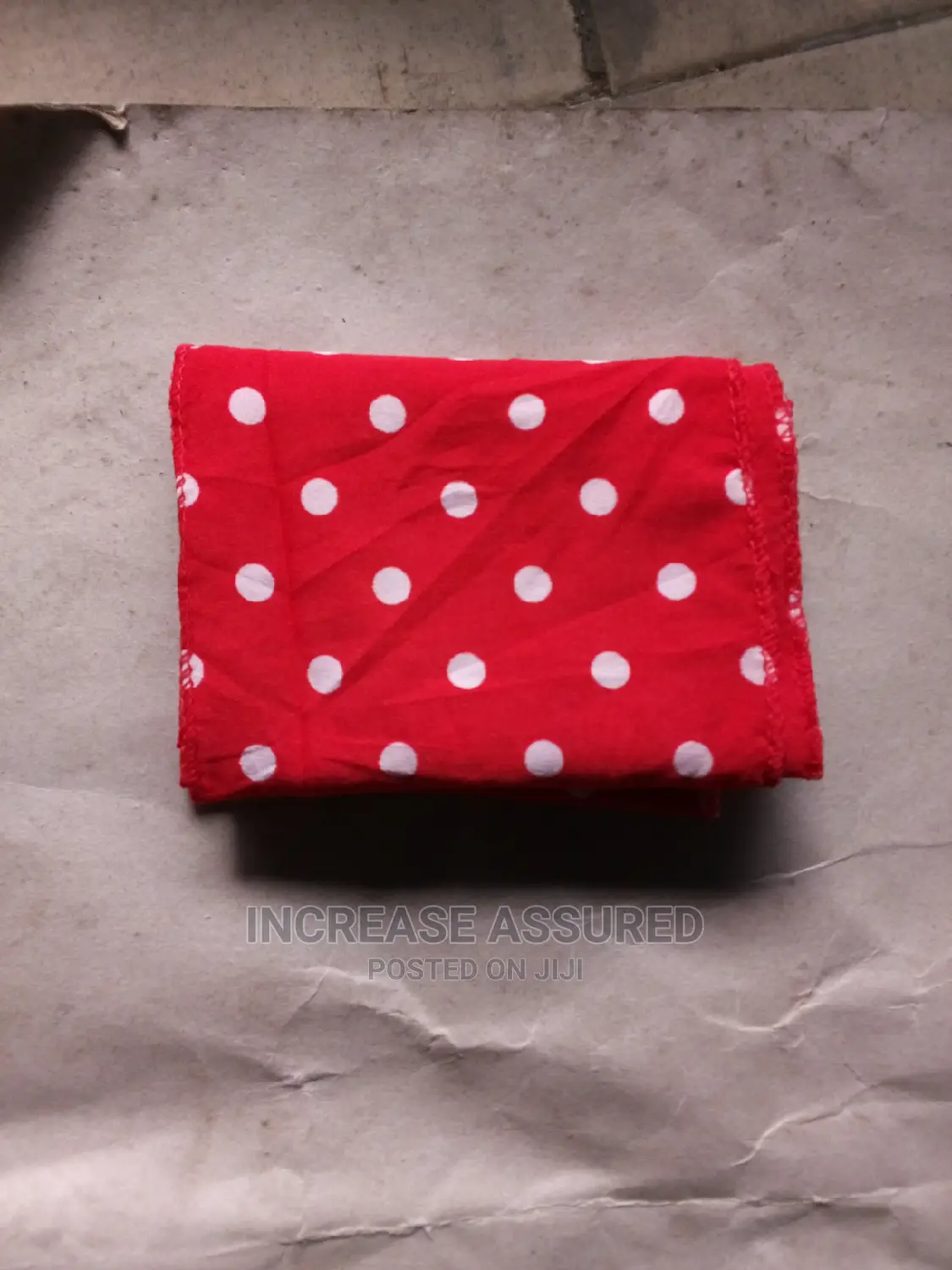 Polka dots Muffler for Official Use