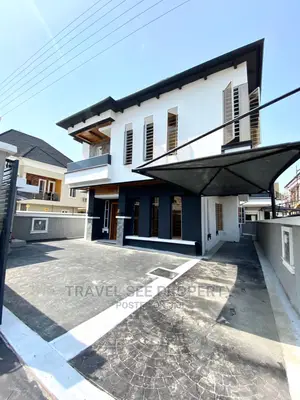 Furnished 5bdrm Duplex in Cherovn Lekki, Chevron for Sale