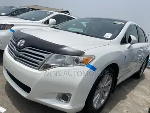 Toyota Venza 2012 White