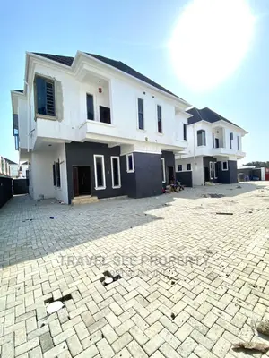 Furnished 4bdrm Duplex in Orchid Lekki, Chevron for sale