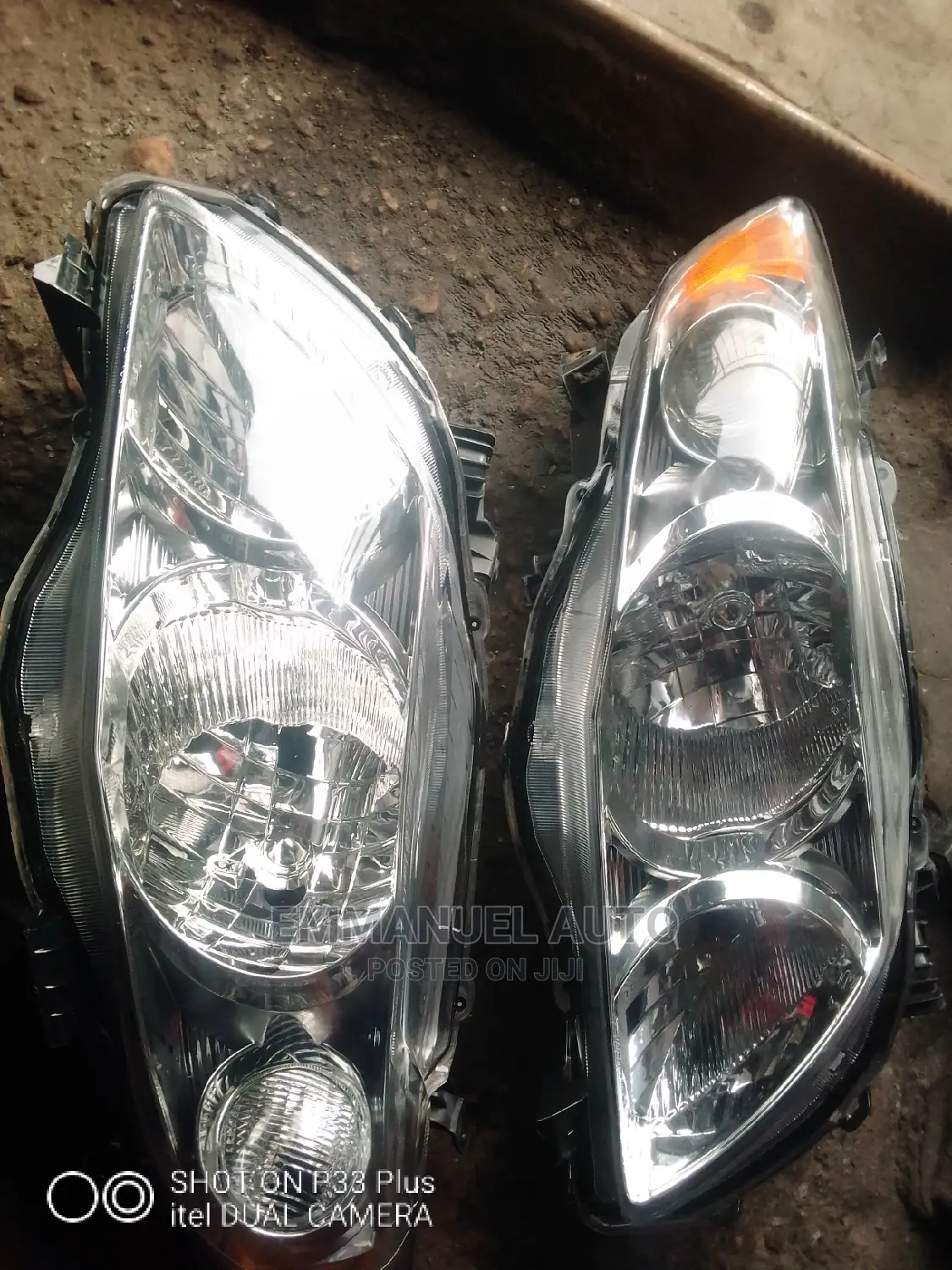 Head Light Corolla 2010/2011