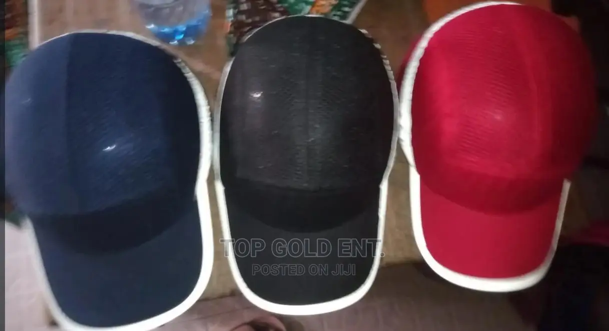 Safety Bump Cap With Reflective