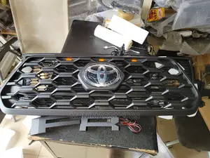Front Grille for TOYOTA TACOMA 2018