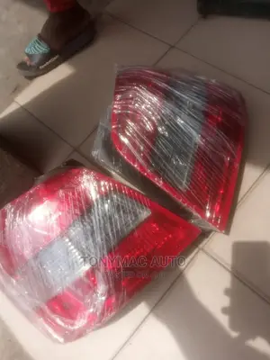 Mercedes Benz Glk 2010 Tail Lights