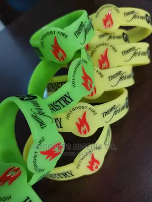 Customized Silicone Wristbands I Hand Bands