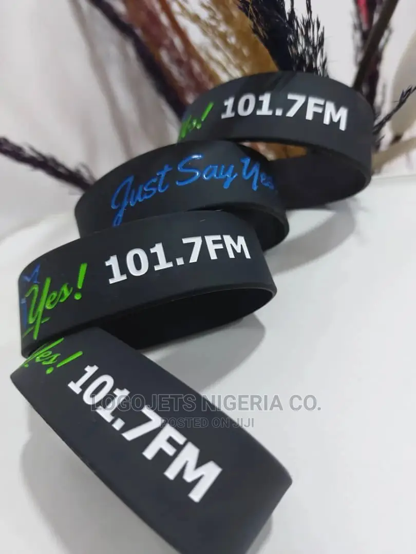 Customized Silicone Wristbands I Hand Bands