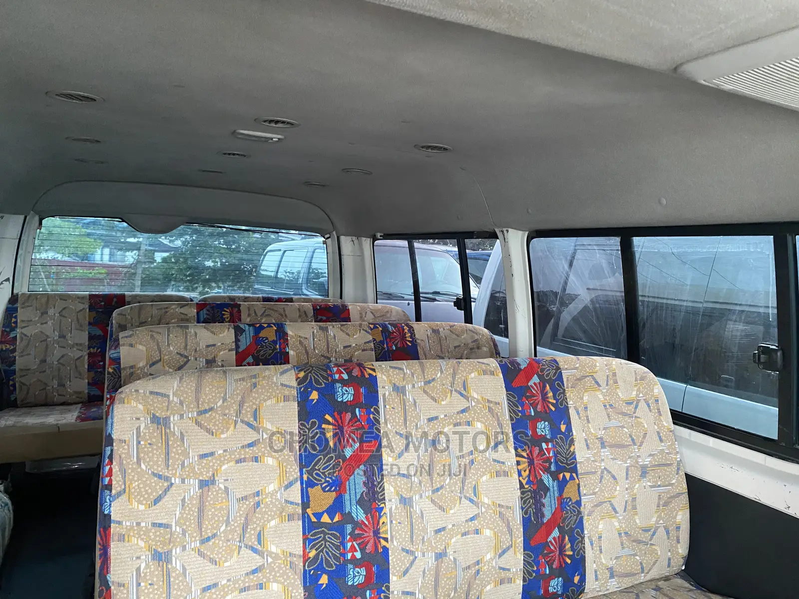 Toyota Grand HiAce 2015 White