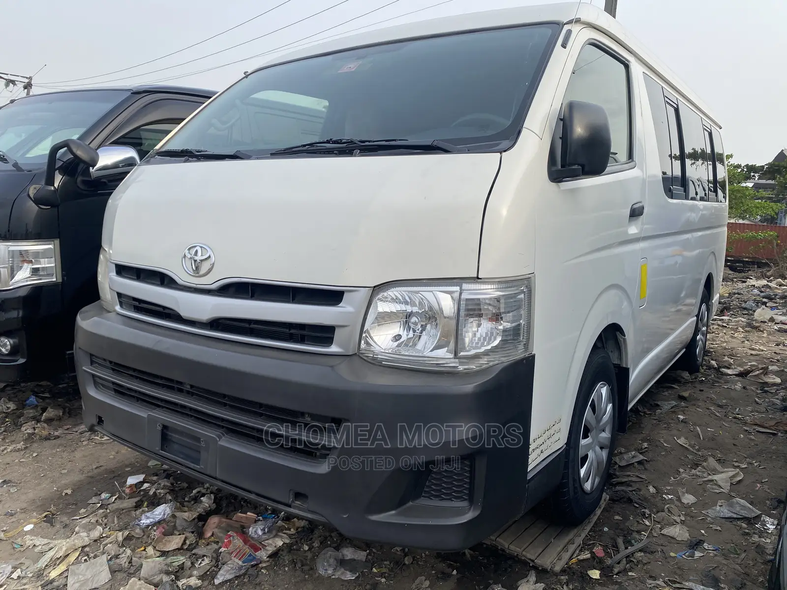 Toyota Grand HiAce 2015 White