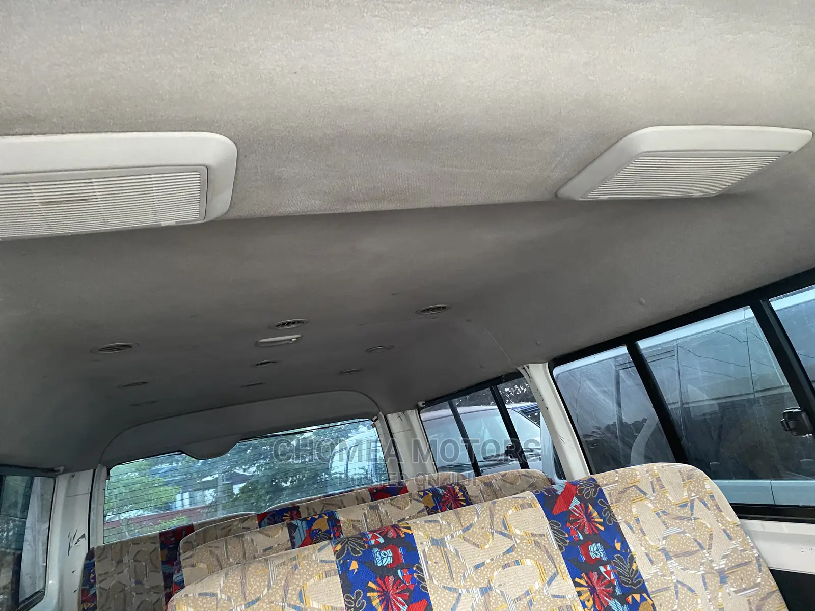 Toyota Grand HiAce 2015 White