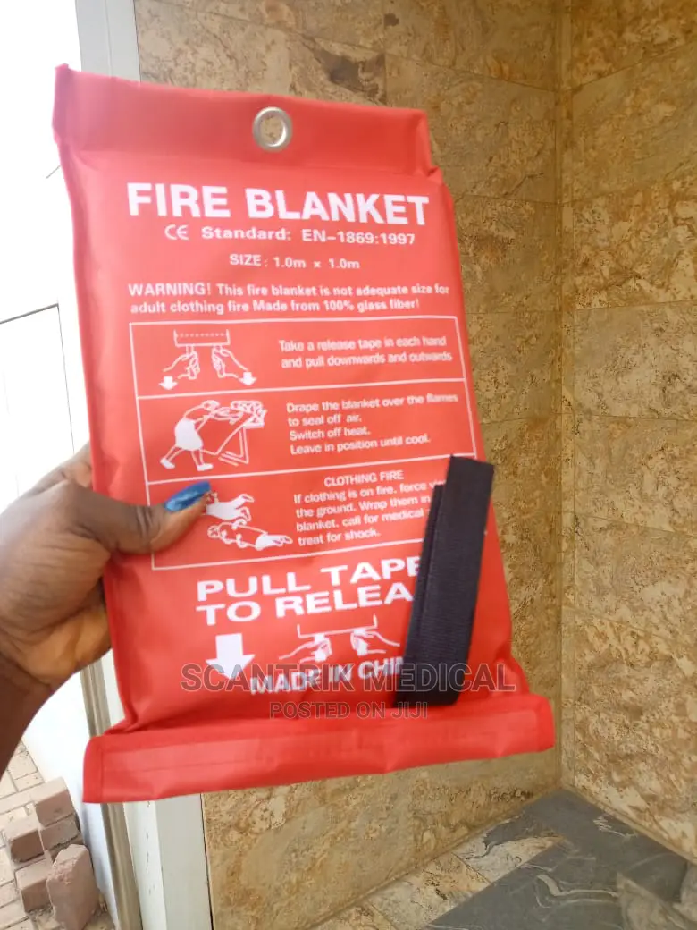 Convenient Emergency Fire Blanket