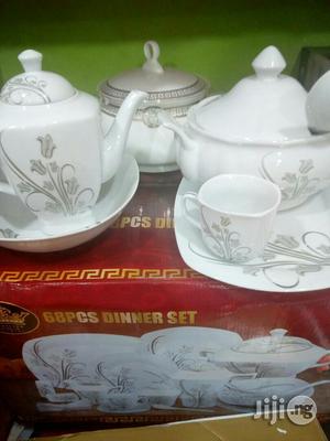68pcs Dinner Set